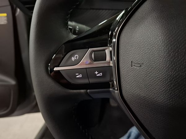 peugeot-208-2026-gasolina-1199cc