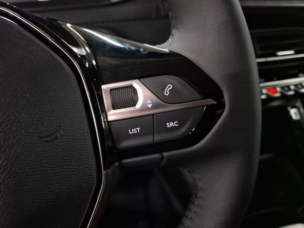 peugeot-208-2026-gasolina-1199cc