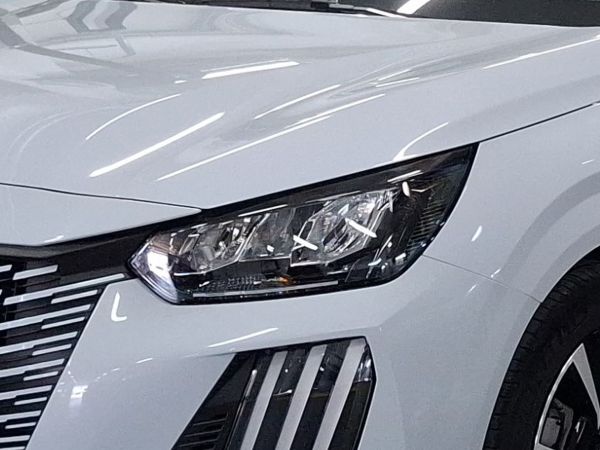 peugeot-208-2026-gasolina-1199cc