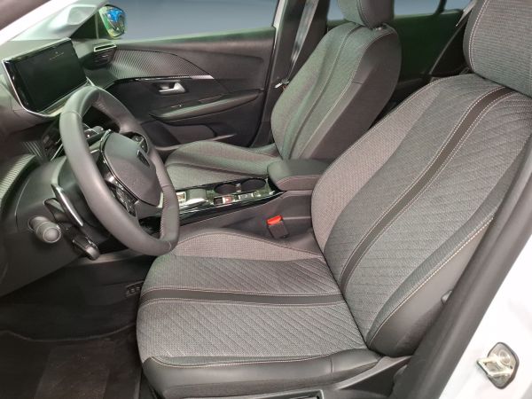 peugeot-208-2026-gasolina-1199cc