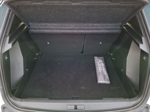 peugeot-2008-2024-gasolina-1199cc