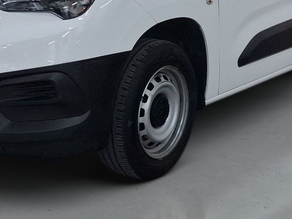 opel-combo-2022-diesel-1499cc