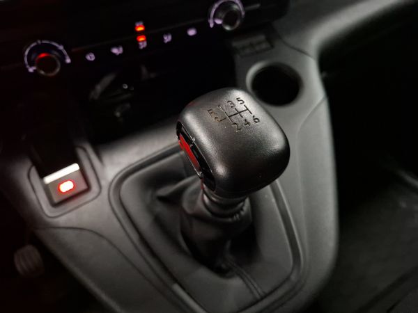 opel-combo-2022-diesel-1499cc