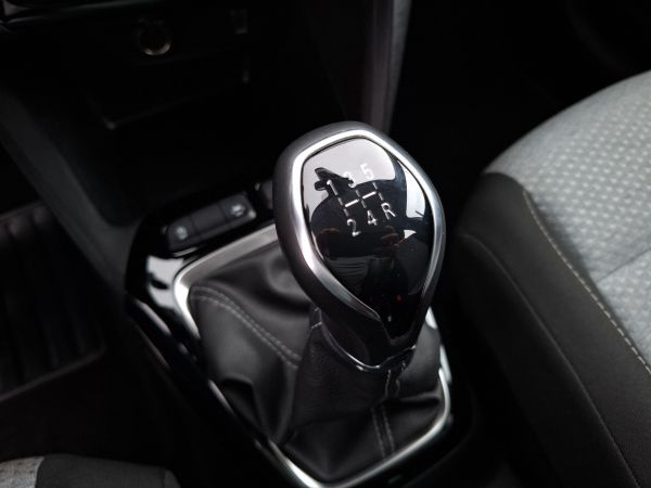 opel-corsa-2024-gasolina-1199cc
