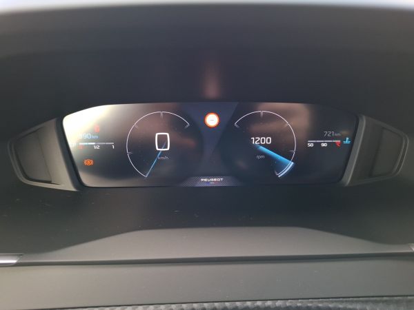 peugeot-2008-2026-gasolina-1199cc