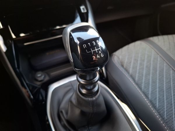 peugeot-2008-2026-gasolina-1199cc