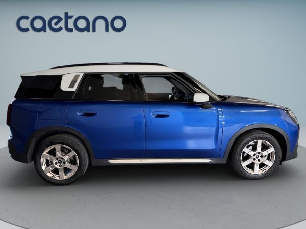 mini-countryman-2025-diesel-1995cc