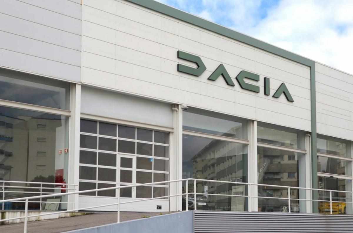 Caetano Dacia - Porto (Boavista)