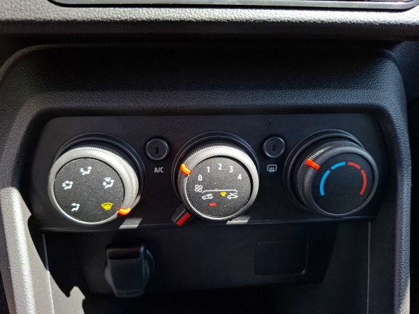 dacia-sandero-2025-gpl-999cc