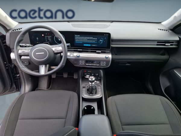 hyundai-kauai-2025-gasolina-998cc