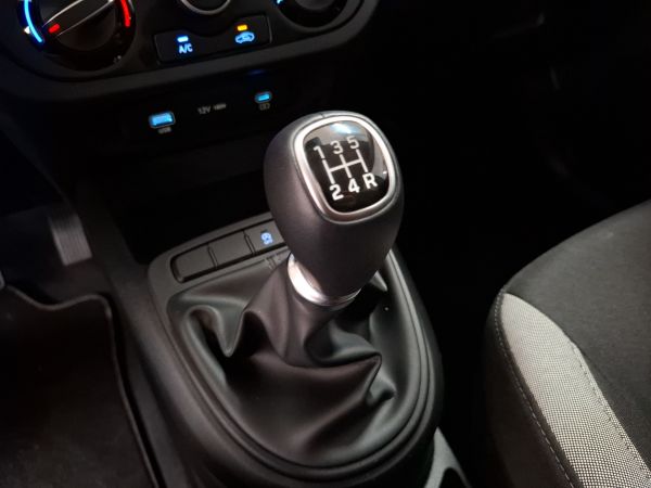 hyundai-i10-2025-gasolina-998cc