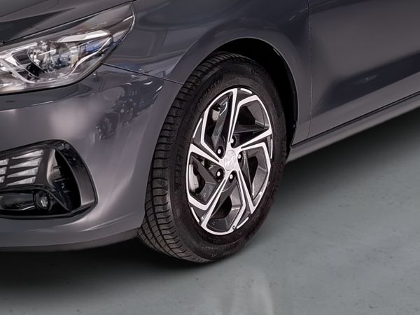 hyundai-i30-2023-gasolina-998cc