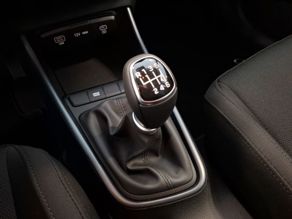hyundai-i20-2026-gasolina-998cc