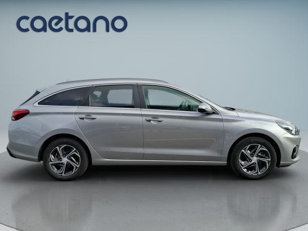 hyundai-i30-2023-gasolina-998cc