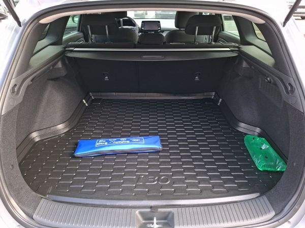hyundai-i30-2023-gasolina-998cc