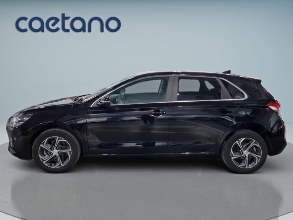 hyundai-i30-2023-gasolina-998cc