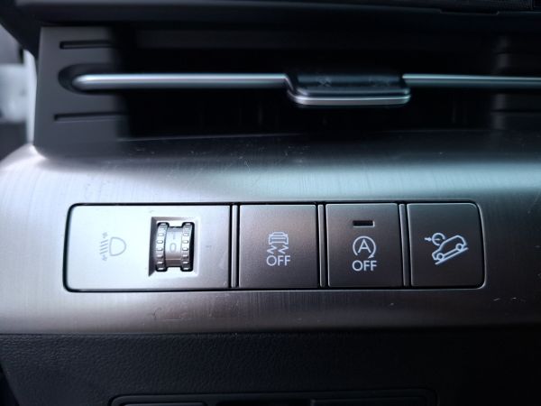 hyundai-kauai-2025-gasolina-998cc