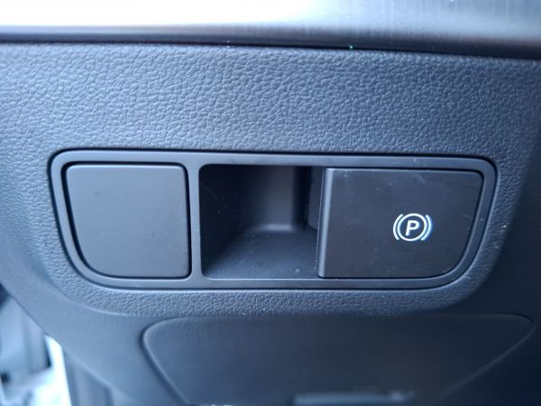 hyundai-kauai-2025-gasolina-998cc