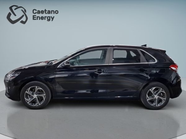 hyundai-i30-2023-gasolina-998cc