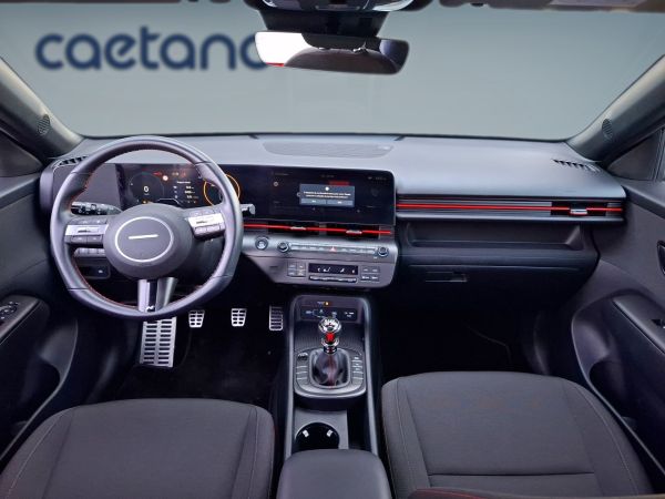 hyundai-kauai-2024-gasolina-998cc