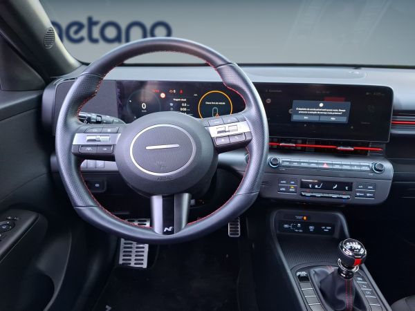 hyundai-kauai-2024-gasolina-998cc