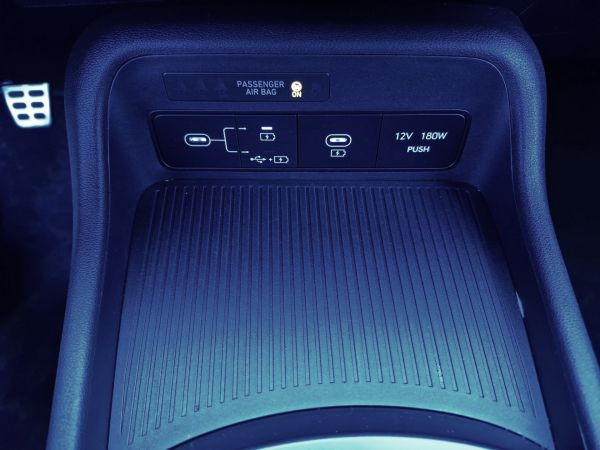 hyundai-kauai-2024-gasolina-998cc