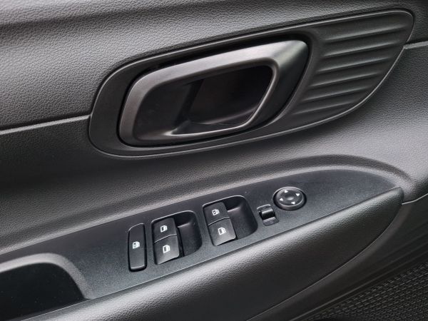 hyundai-bayon-2026-gasolina-998cc