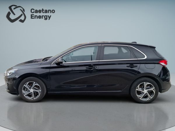 hyundai-i30-2023-gasolina-998cc