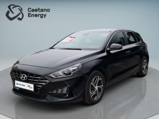 hyundai-i30-2023-gasolina-998cc