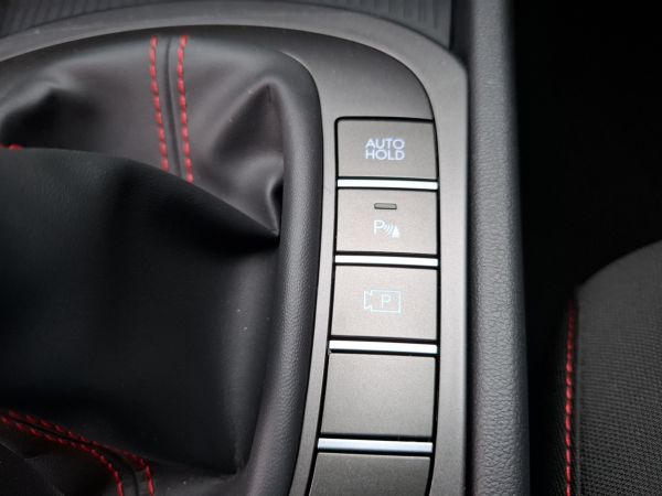 hyundai-kauai-2026-gasolina-998cc