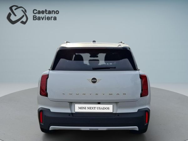 mini-countryman-2025-diesel-1995cc