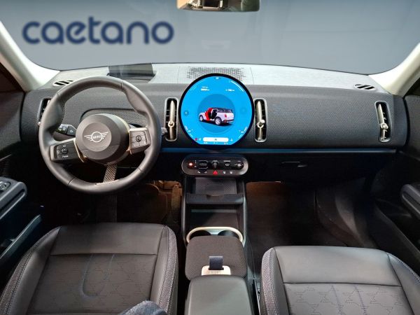 mini-countryman-2025-diesel-1995cc