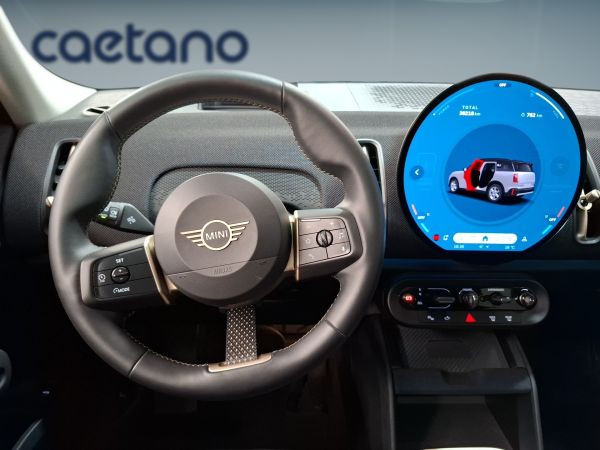 mini-countryman-2025-diesel-1995cc