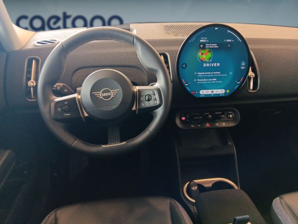 mini-countryman-2025-diesel-1995cc