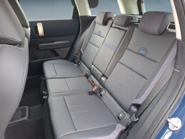 mini-countryman-2024-diesel-1995cc