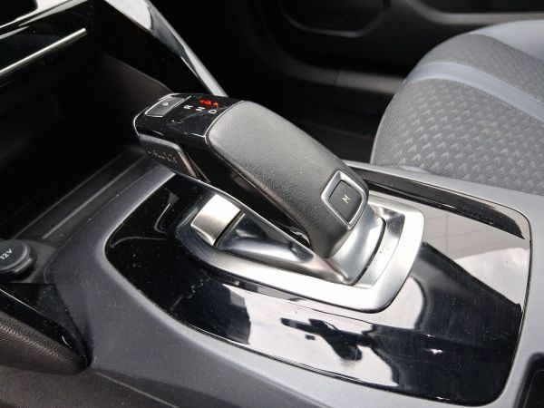 peugeot-2008-2020-gasolina-1199cc