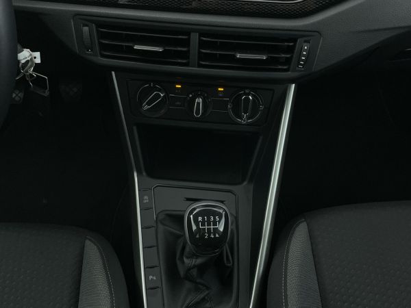 volkswagen-polo-2024-gasolina-999cc