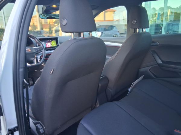 seat-arona-2024-gasolina-999cc
