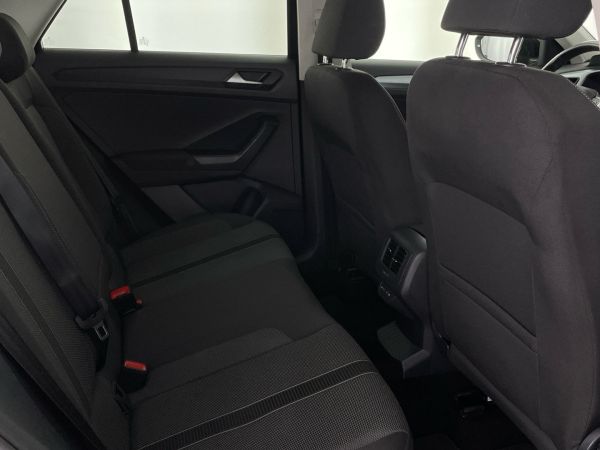 volkswagen-t-roc-2024-gasolina-999cc