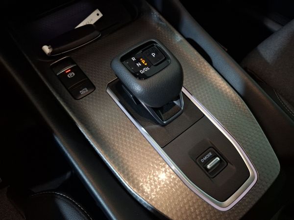 nissan-qashqai-2024-gasolina-1332cc