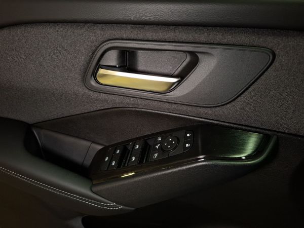 nissan-qashqai-2025-gasolina-1332cc
