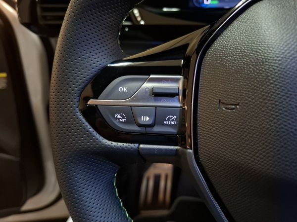 peugeot-408-2025-eletrico-0cc