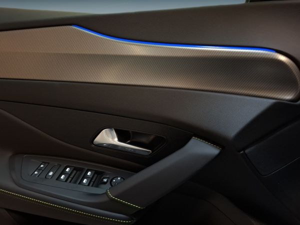 peugeot-408-2025-eletrico-0cc