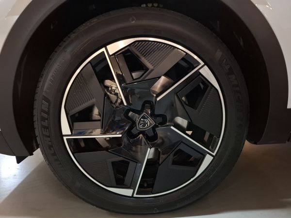 peugeot-408-2025-eletrico-0cc