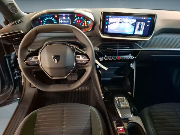 peugeot-2008-2025-eletrico-0cc