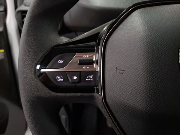 peugeot-partner-2025-diesel-1499cc