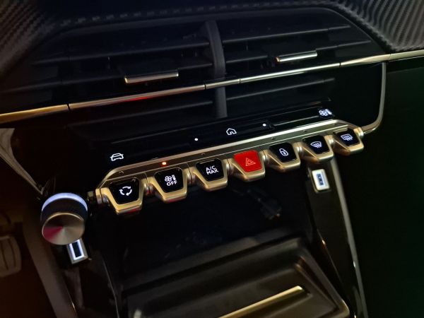 peugeot-208-2026-eletrico-0cc