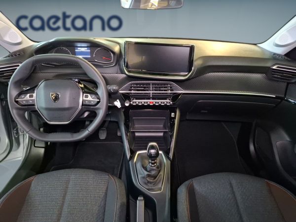 peugeot-208-2026-gasolina-1199cc