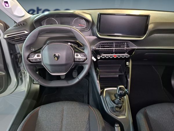 peugeot-208-2026-gasolina-1199cc