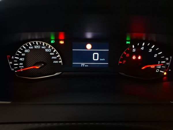 peugeot-208-2026-gasolina-1199cc